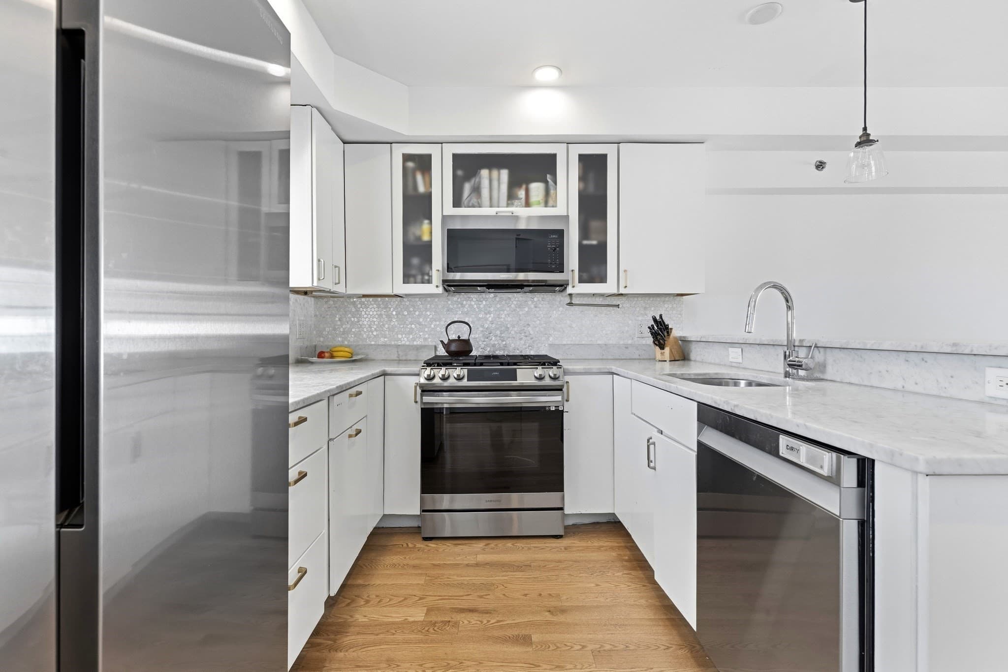 Condominium at 35 Middle St. # 4, Boston MA 02127, Boston, photo 4 of 18