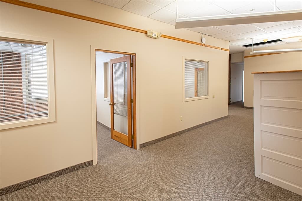 320 Riverside Dr # 3, Northampton MA 01062 photo 24
