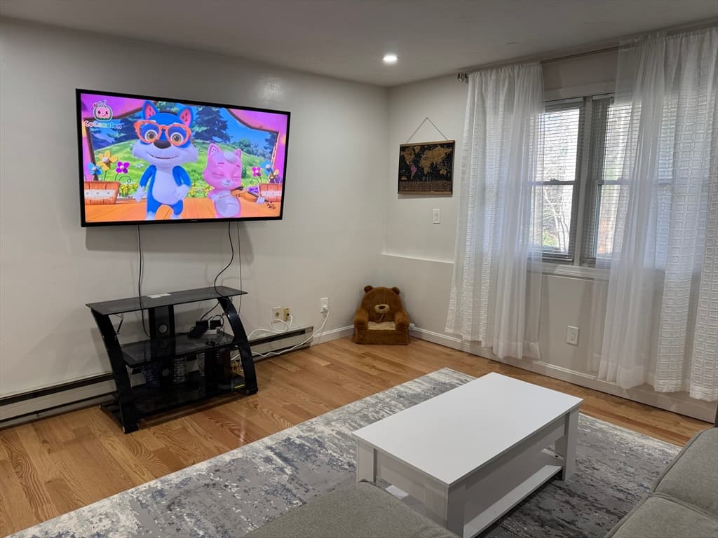 Condominium at 75 Huntoon Memorial Hwy # 3, Leicester MA 01524, Leicester, photo 8 of 20