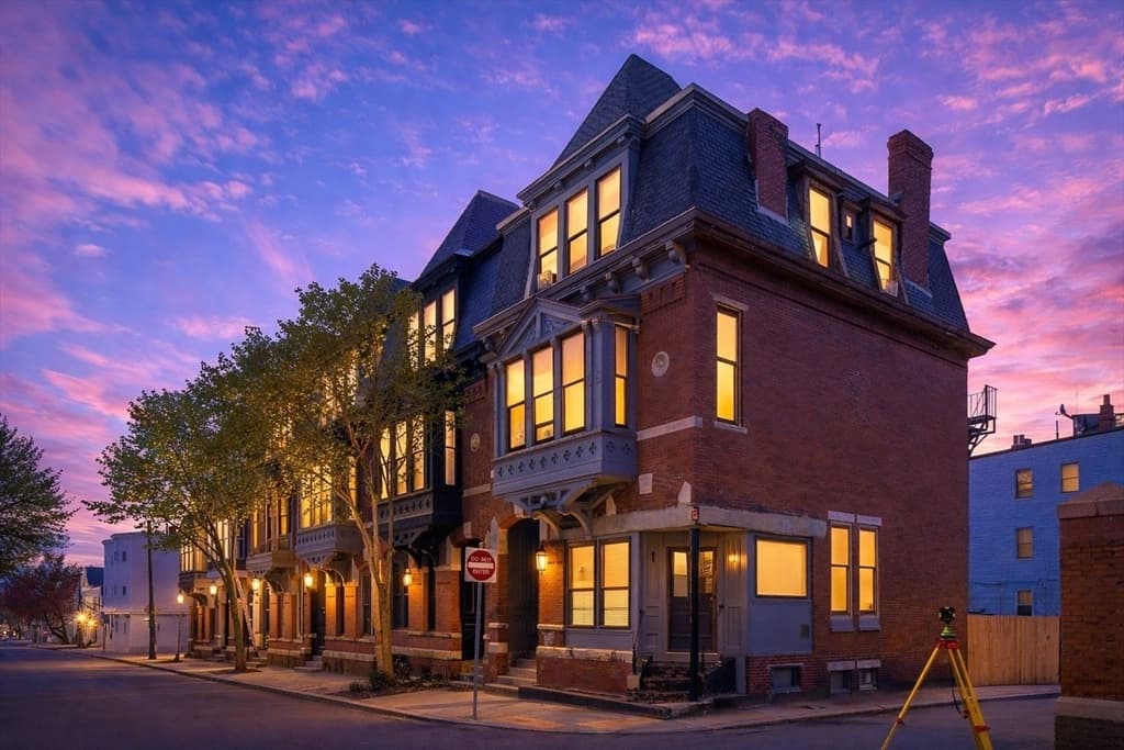 3 Family - 3 Units Up/Down at 124 F St, Boston MA 02127, Boston, photo 2 of 26