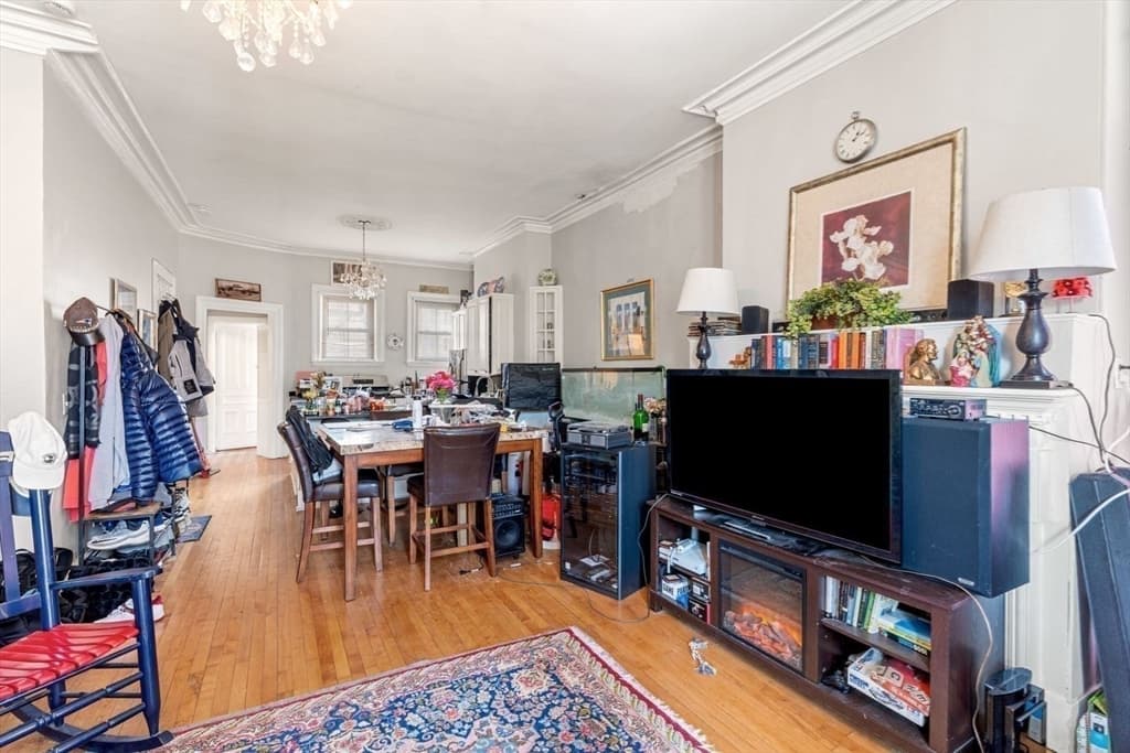 3 Family - 3 Units Up/Down at 124 F St, Boston MA 02127, Boston, photo 11 of 26