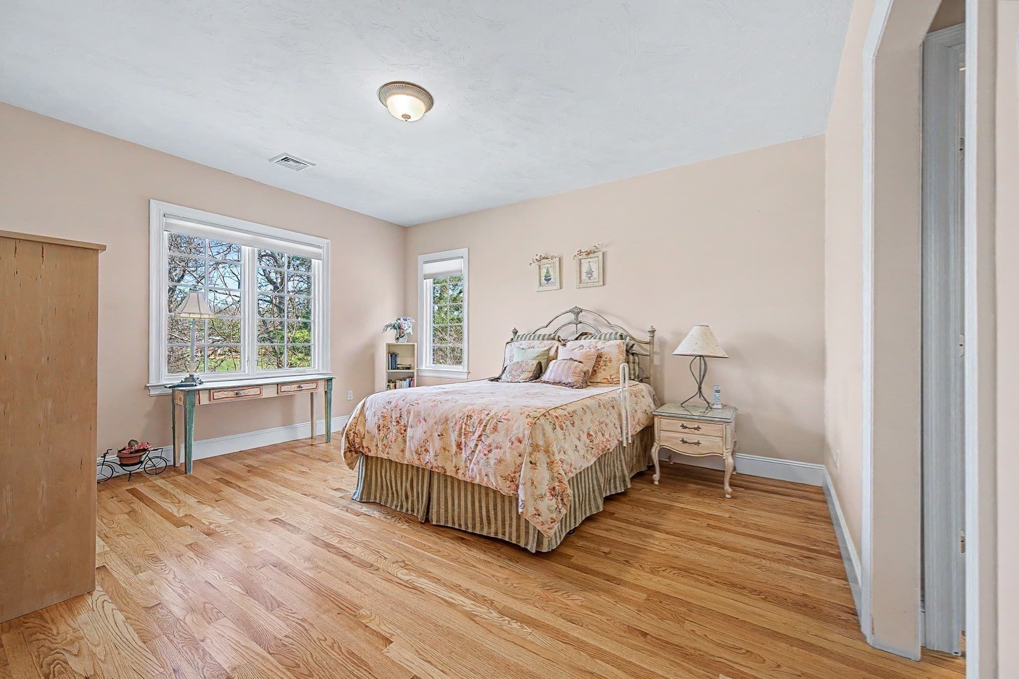 Single Family Residence at 6 Trailside Way, Norfolk MA 02056, photo 27 of 42