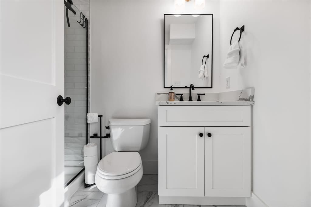 Condominium at 223 Saratoga Street # 202, Boston MA 02128, Boston, photo 10 of 18