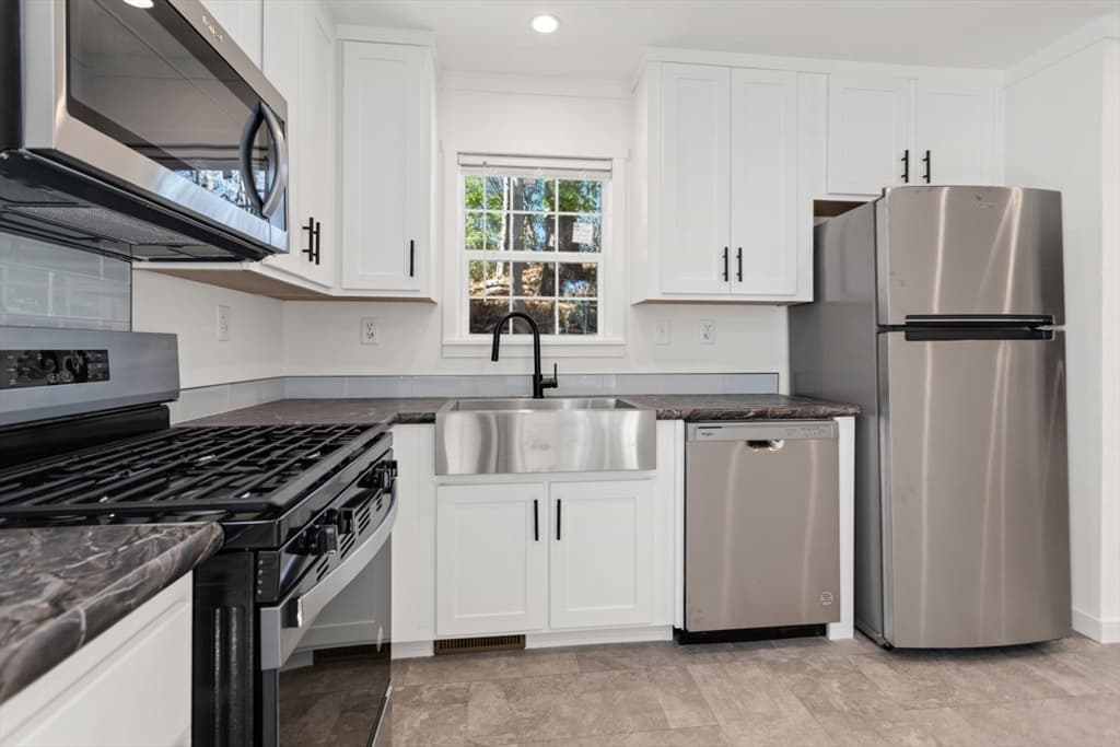 Mobile Home at 98 Newbury # 2B, Danvers MA 01923, Danvers, photo 16 of 42