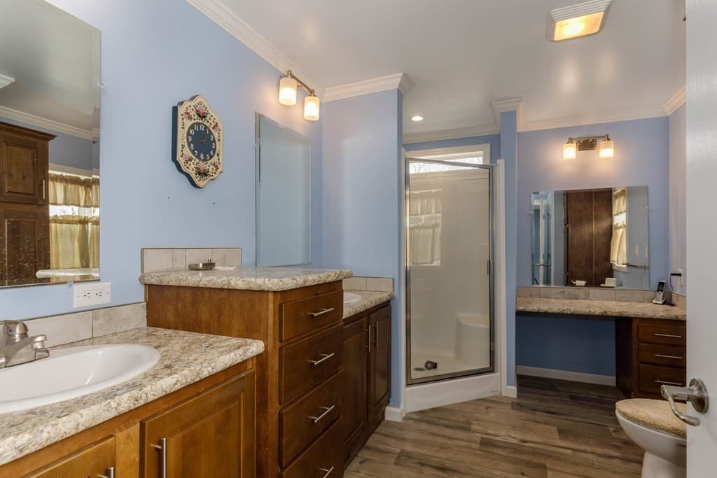 Mobile Home at 102 Topaz Terrace, Gardner MA 01440, photo 10 of 20