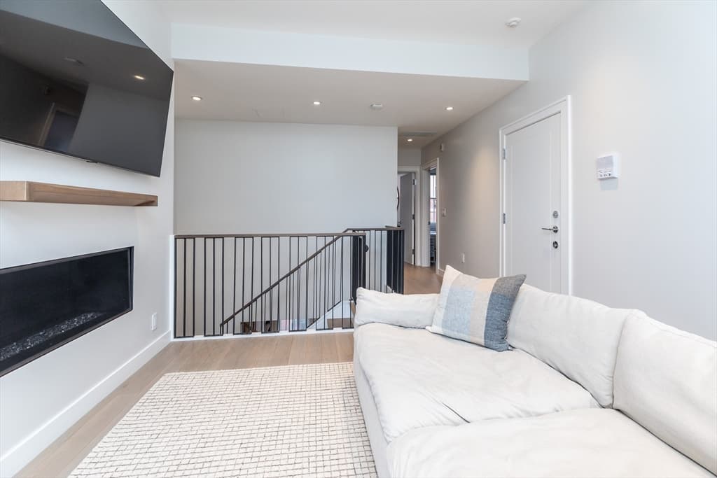 Condominium at 47 Hancock Street # 2, Boston MA 02114, photo 28 of 39