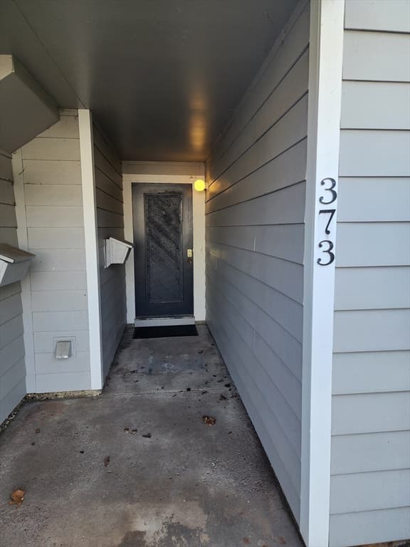 373 Nassau Dr # 373, Springfield MA 01129 photo 2