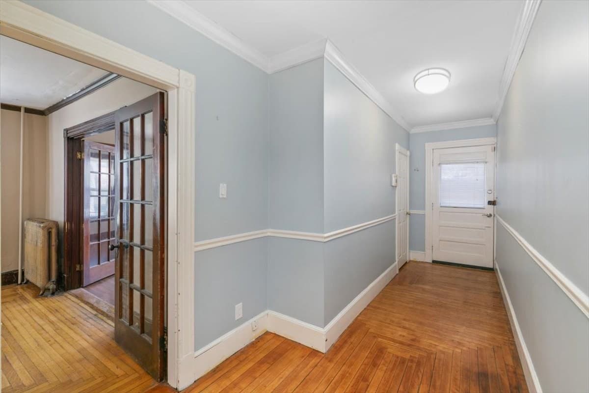 2 Family - 2 Units Up/Down at 293 Albion St, Wakefield MA 01880, Wakefield, photo 8 of 42