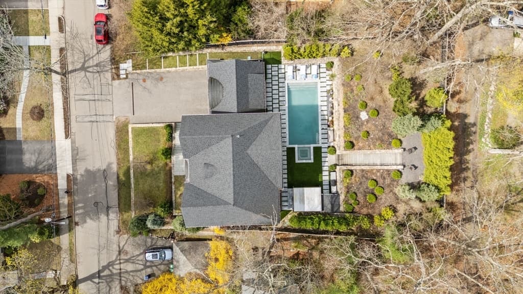 136 Beaumont Ave, Newton MA 02460 photo 37