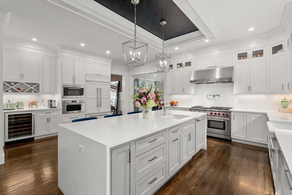 136 Beaumont Ave, Newton MA 02460 photo 11