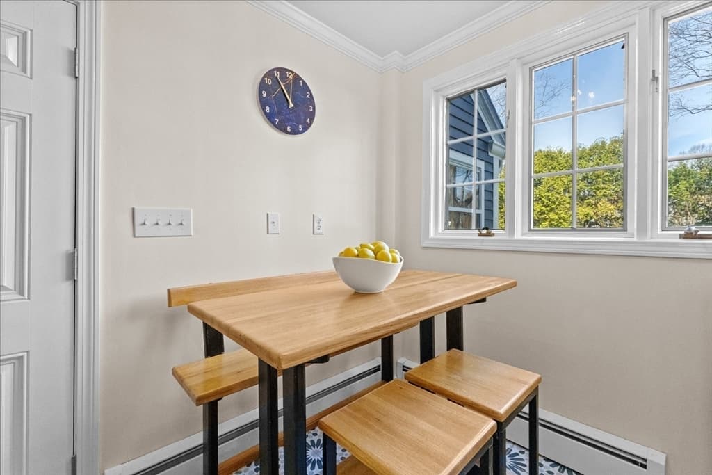 Single Family Residence at 515 Main St, Shrewsbury MA 01545, photo 13 of 42