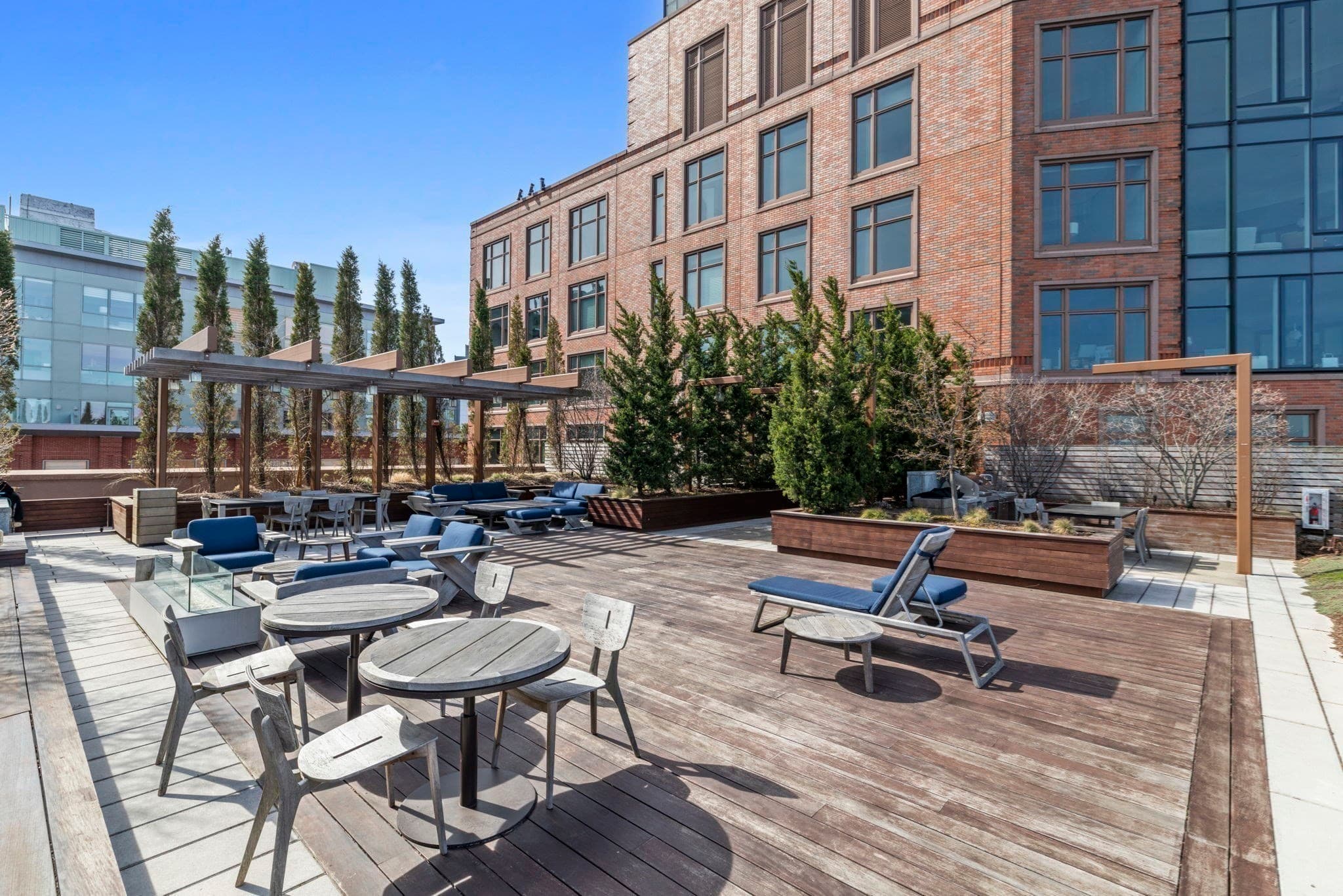 Condominium at 100 Lovejoy Wharf # 7N, Boston MA 02114, photo 16 of 21