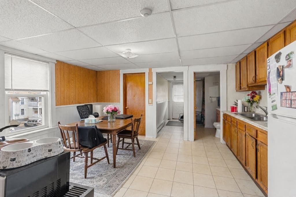 45 Laurel St, Leominster MA 01453 photo 6