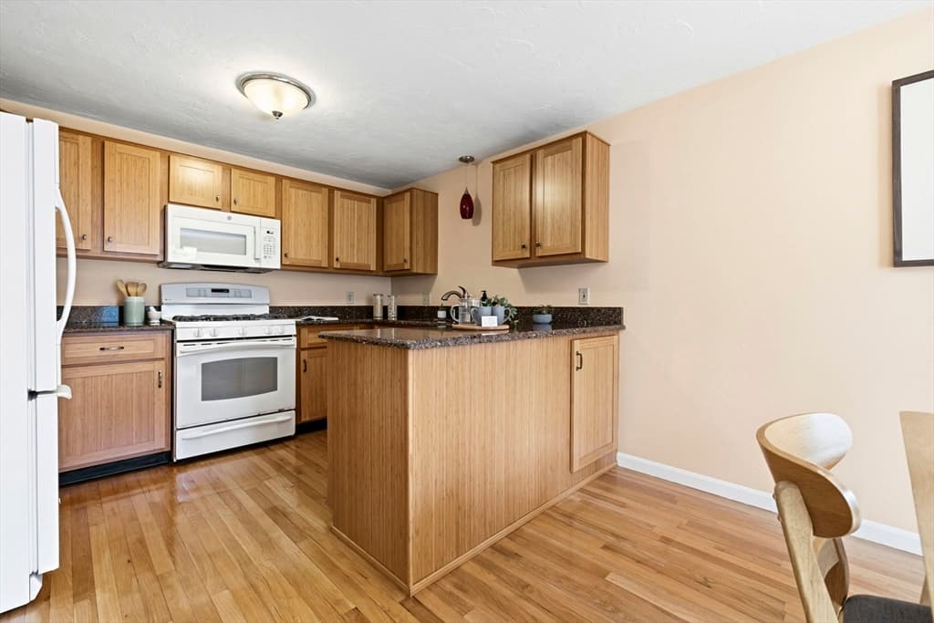 849 Boston Post Rd E # 3G, Marlborough MA 01752 photo 8