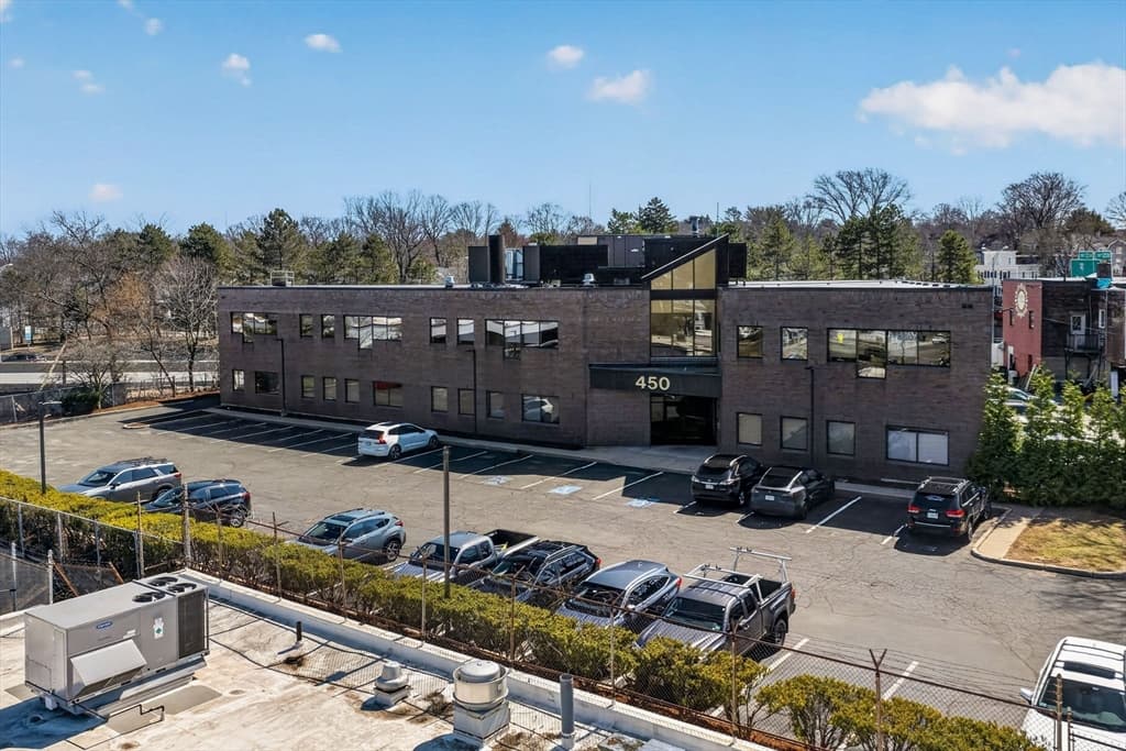 450 Lexington St # 204, Newton MA 02466