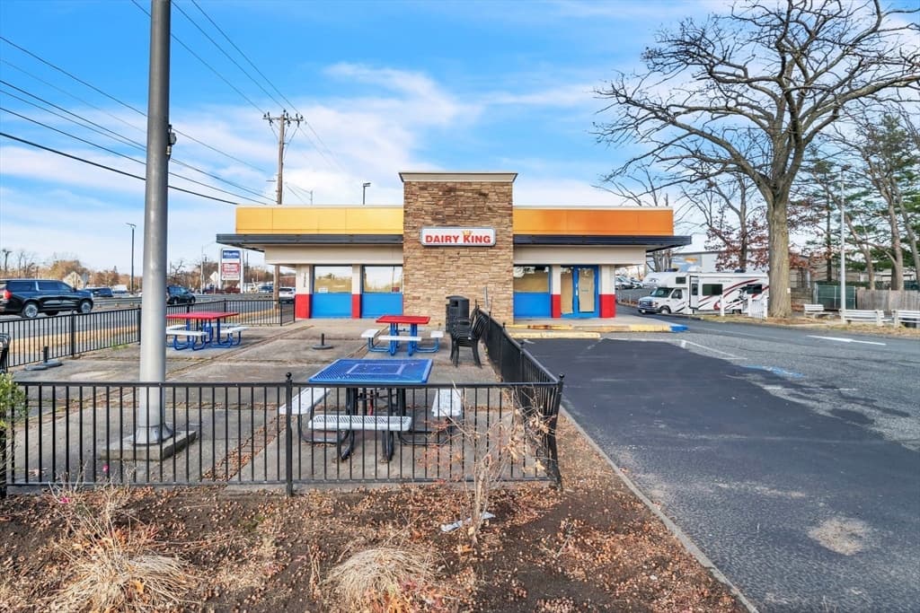 1535 Memorial Dr, Chicopee MA 01020 photo 24