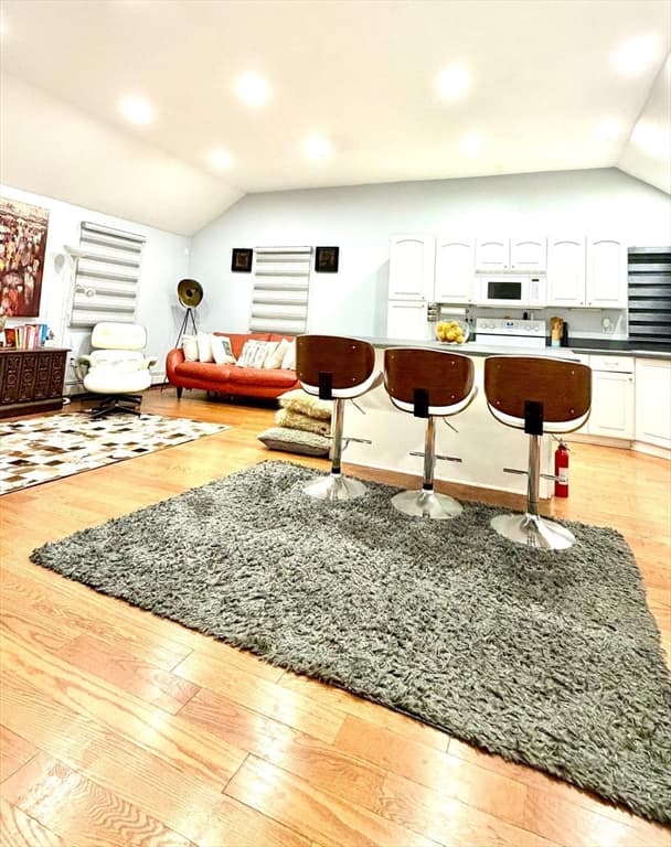 33 Winter St # 2, Franklin MA 02038