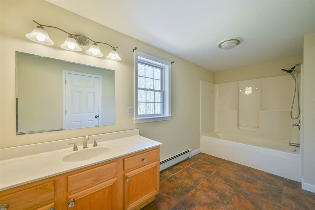 99 Smith Rd, Charlton MA 01507 photo 32