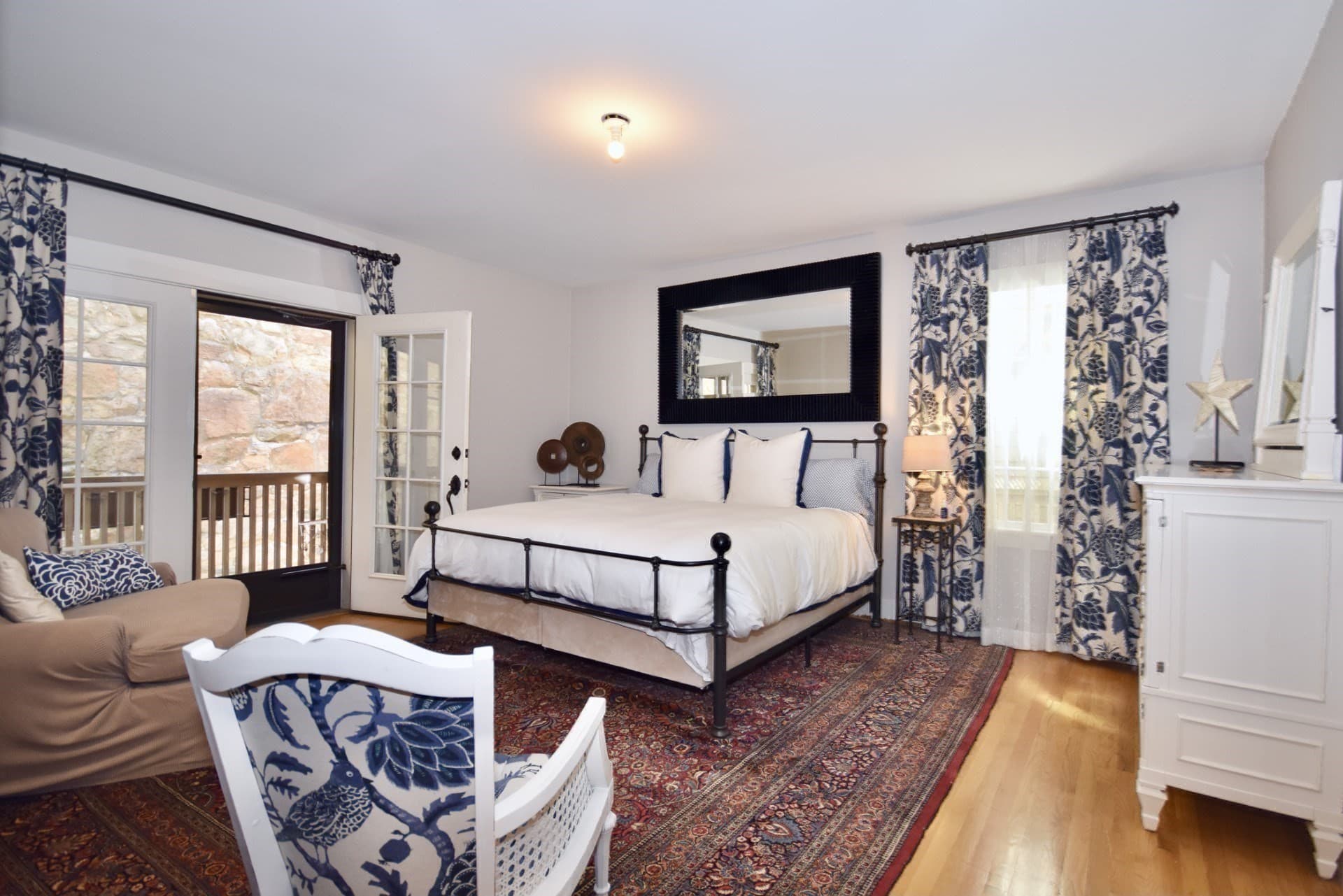 Condominium at 30 Centre Street # 2, New Bedford MA 02740, New Bedford, photo 6 of 25