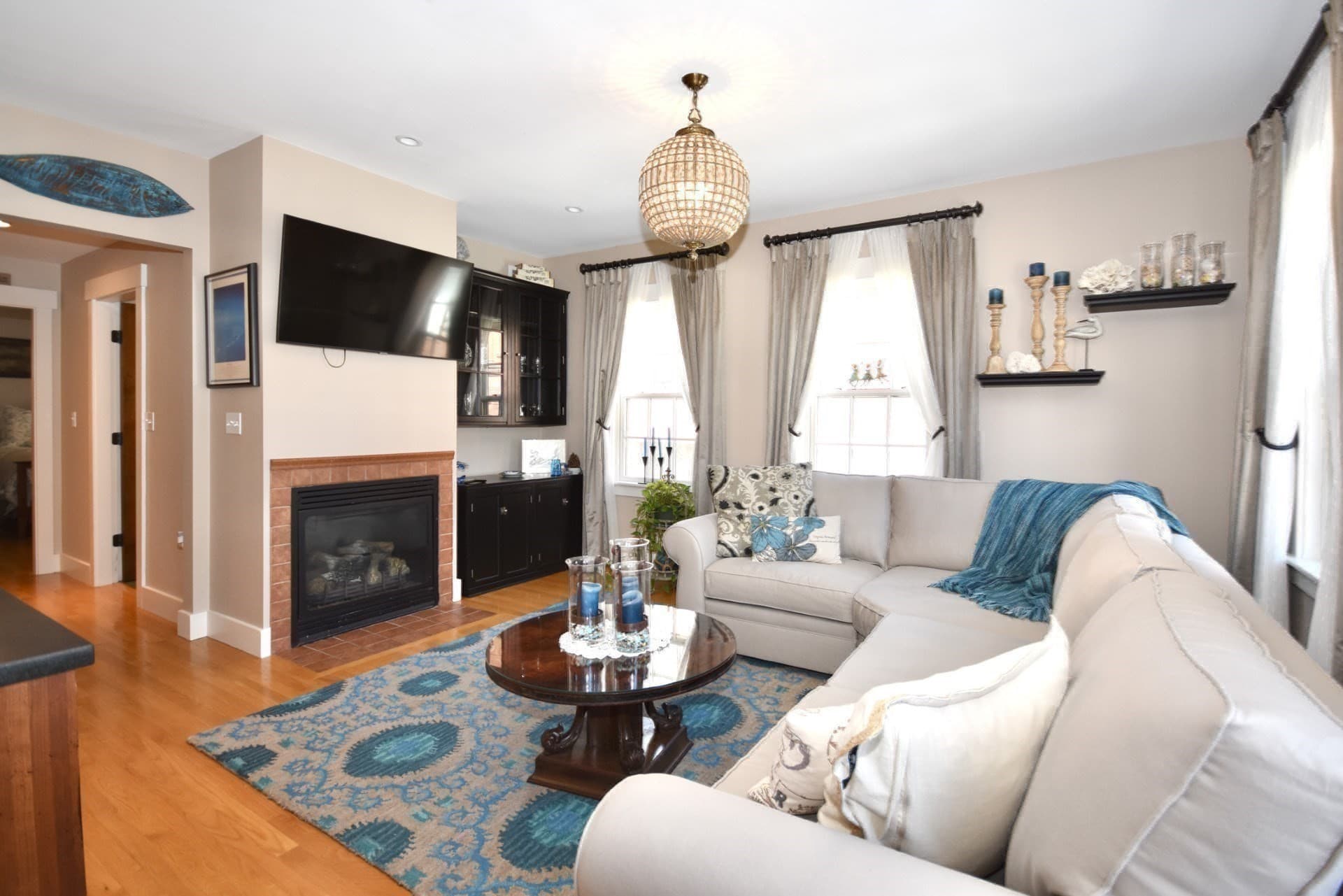 Condominium at 30 Centre Street # 2, New Bedford MA 02740, New Bedford, photo 5 of 25