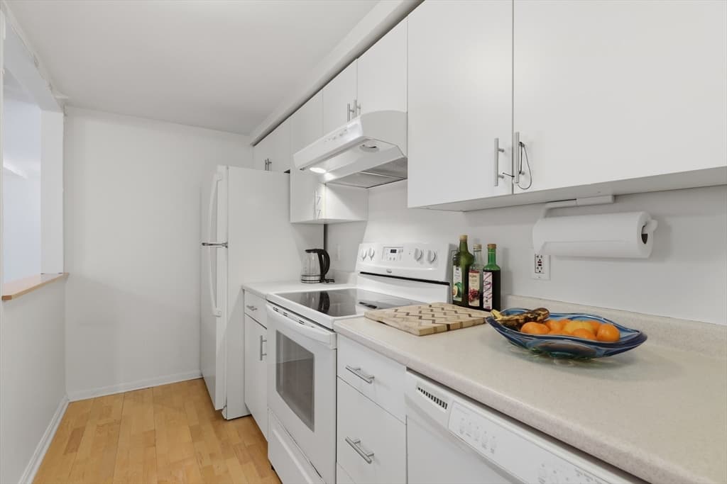Condominium at 200 Market Street # 306, Lowell MA 01852, photo 13 of 23