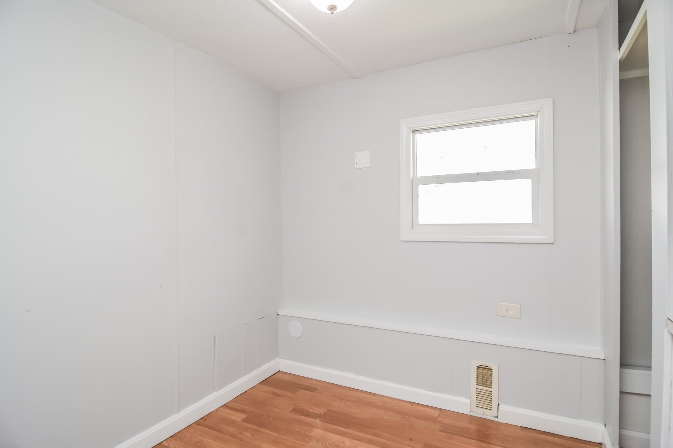 Mobile Home at 181 Boston Post Road E # 49, Marlborough MA 01752, Marlborough, photo 13 of 31