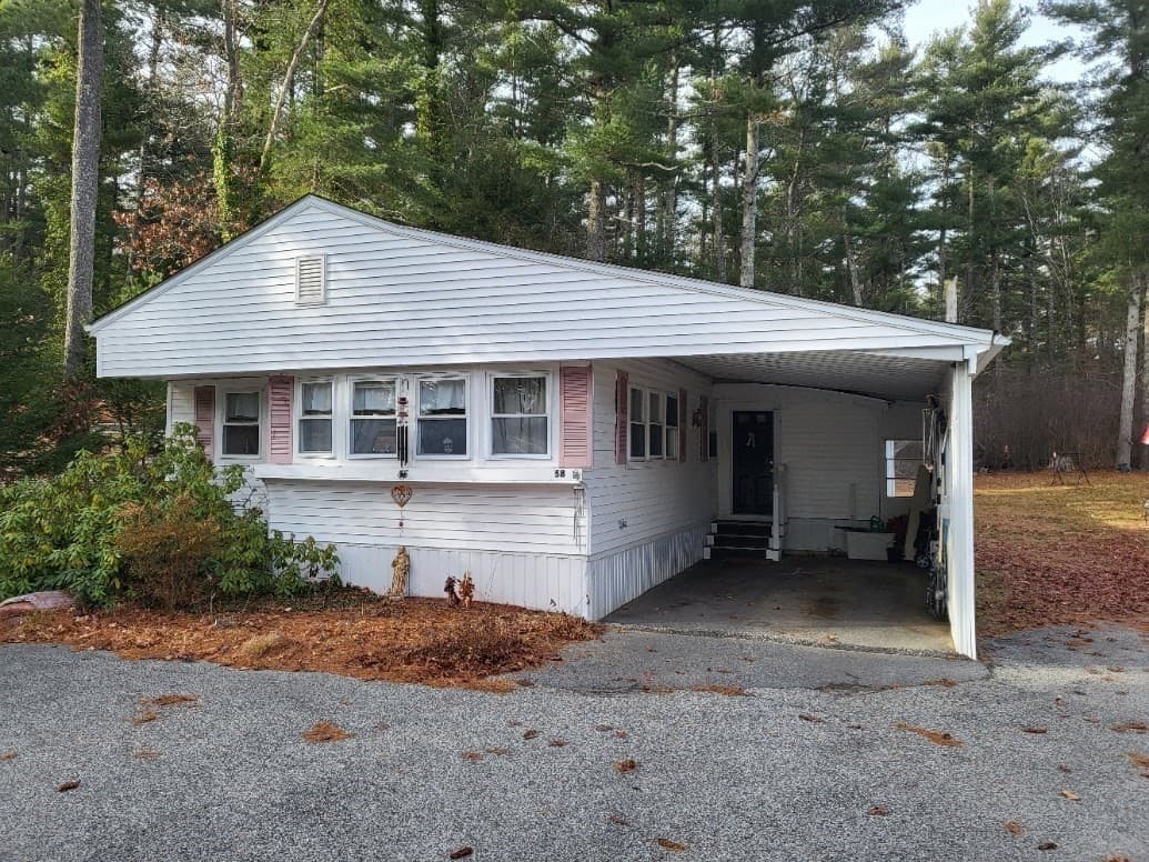 58 Maplewood Drive, Halifax MA 02338