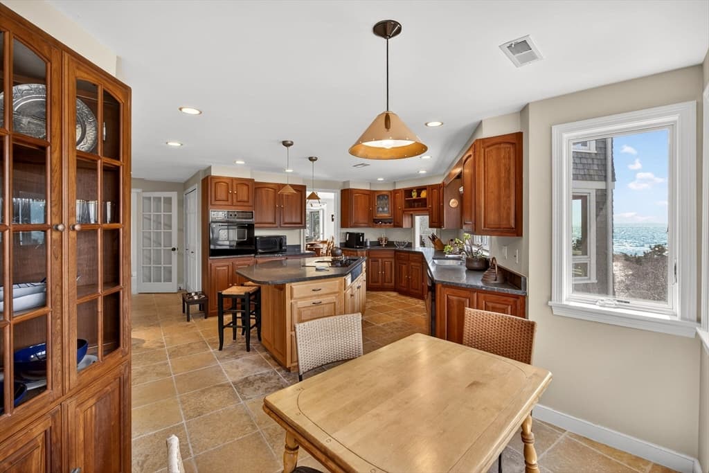 142 Greely Ave, Barnstable MA 02672 photo 16