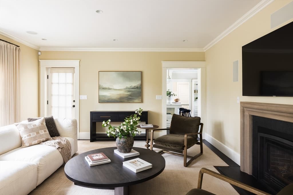 11 Winthrop Road, Lexington MA 02421 photo 8
