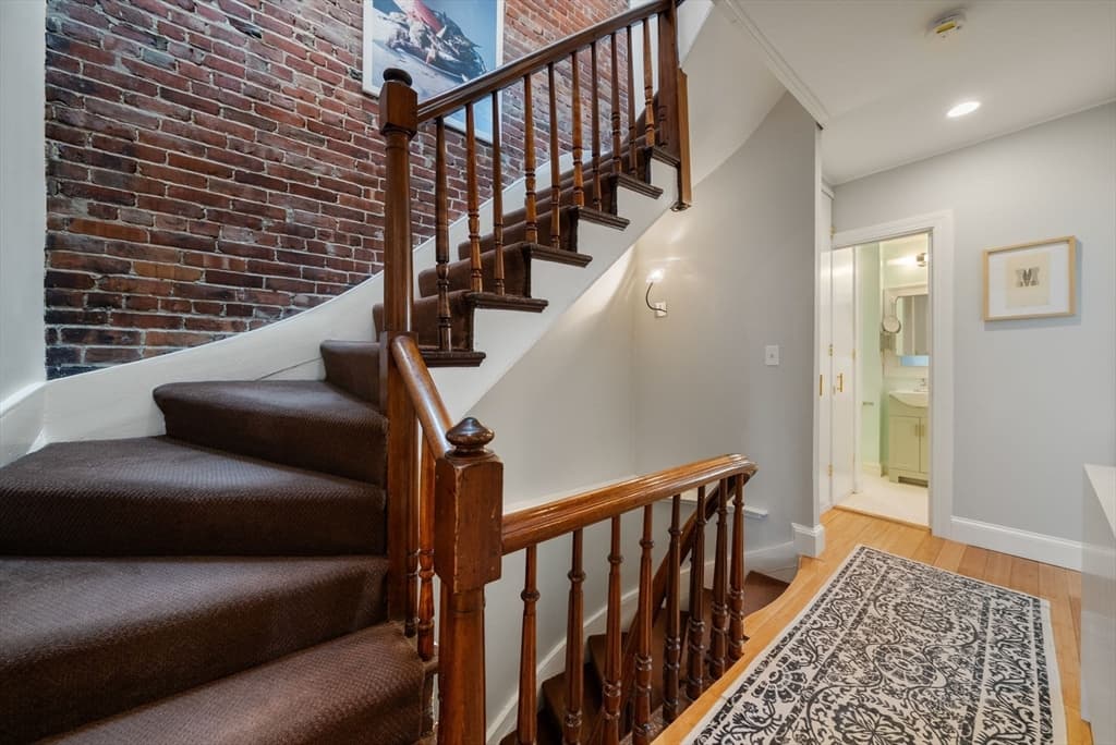 Condominium at 1666 Washington St # 3, Boston MA 02118, photo 13 of 30