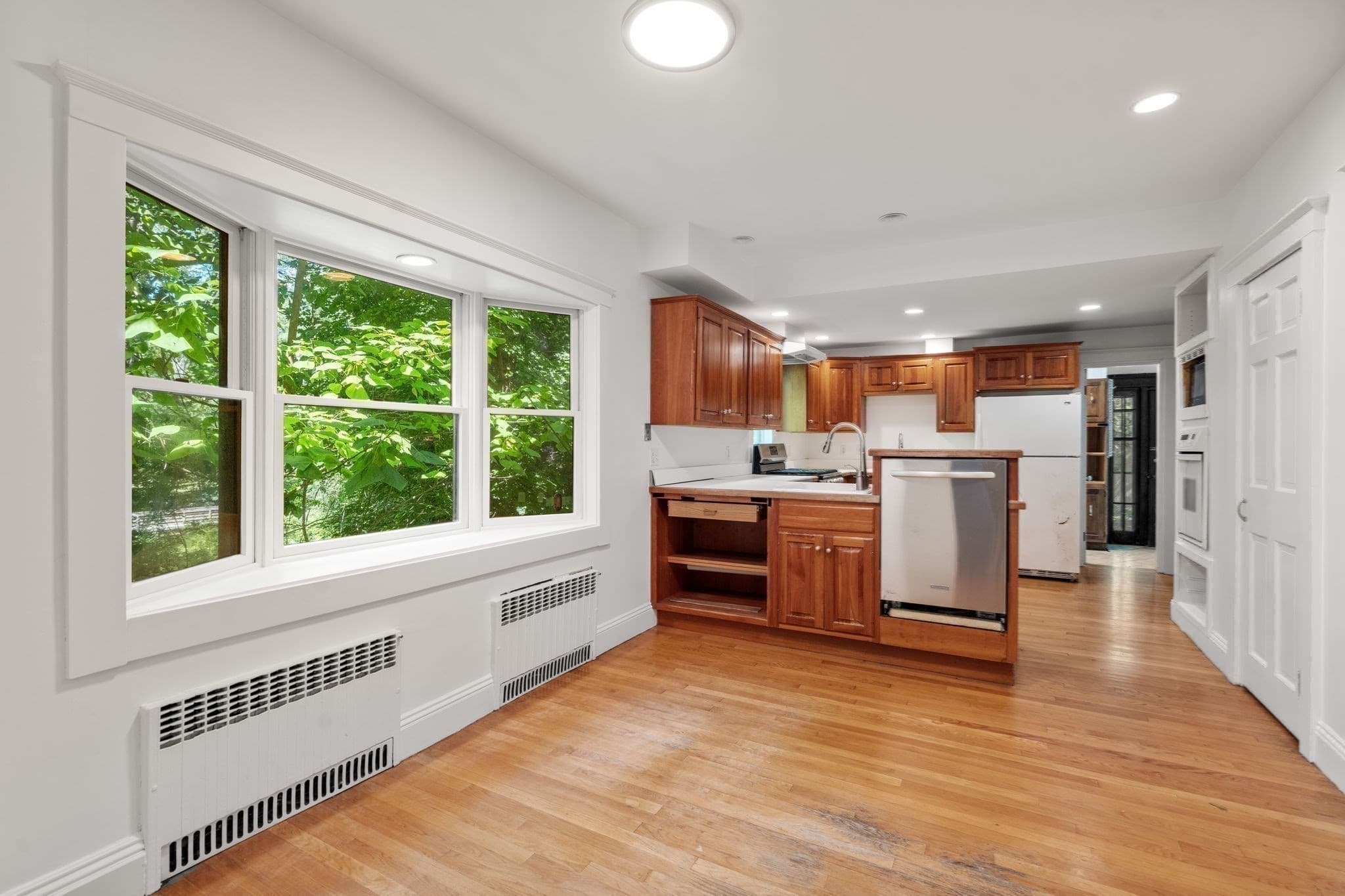 2 Family - 2 Units Side by Side at 9-11 Hampden Street, Wellesley MA 02482, photo 8 of 37