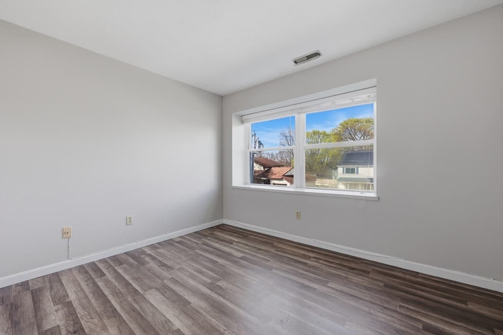 21 Middlesex Avenue # 305, Worcester MA 01604 photo 14