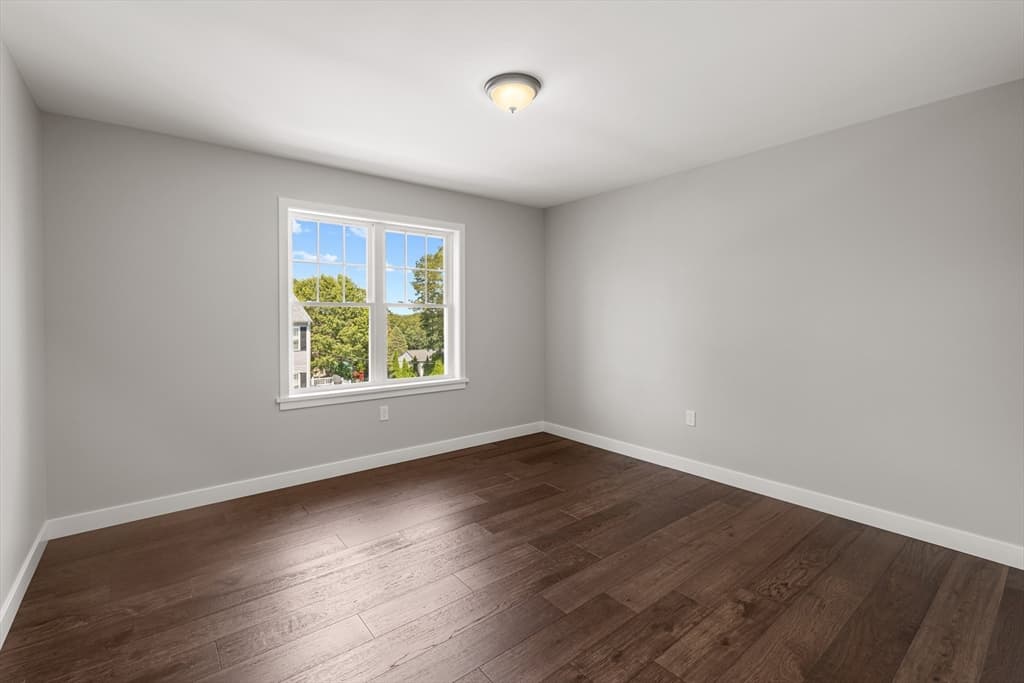 Single Family Residence at 961 Wood St, Fall River MA 02721, photo 29 of 33