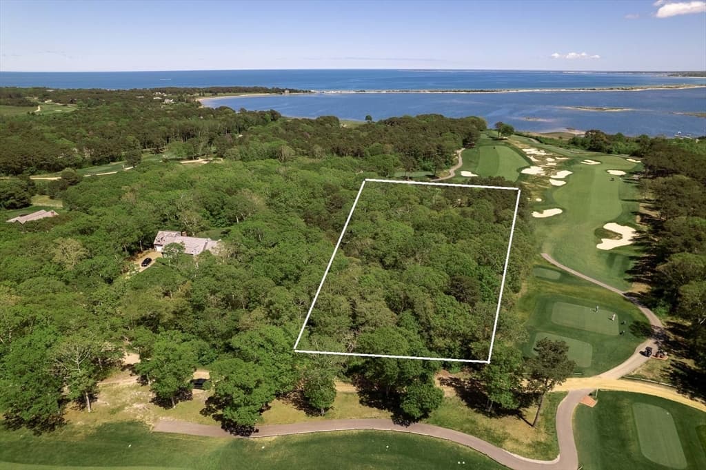 7 Overview Lane, Oak Bluffs MA 02557 photo 3
