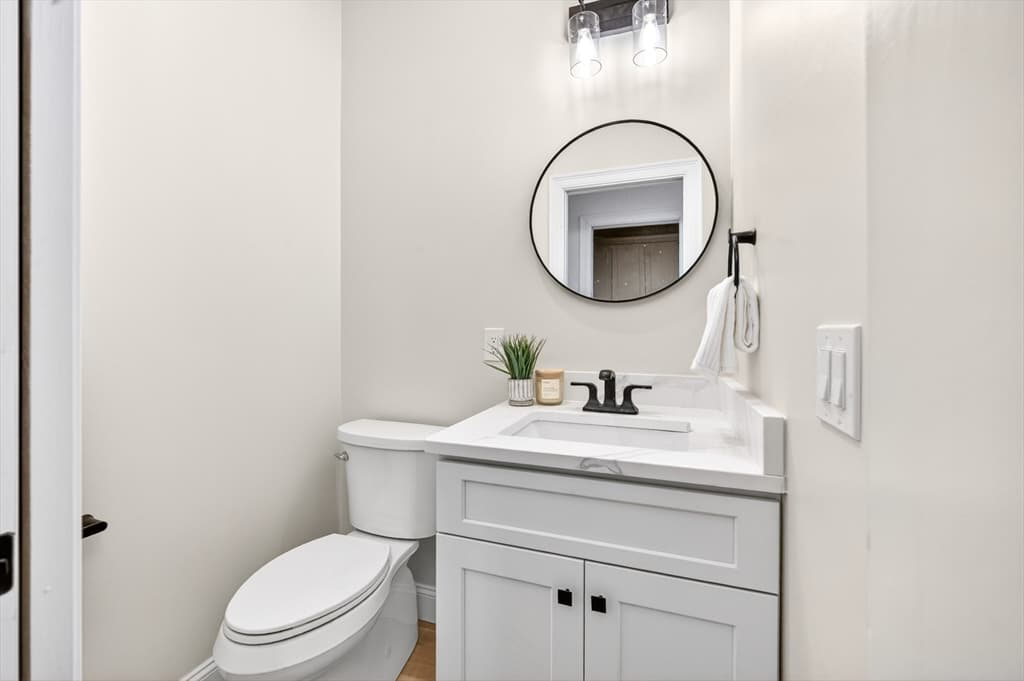 Single Family Residence at 45 Presidents Road, Weymouth MA 02188, photo 21 of 23