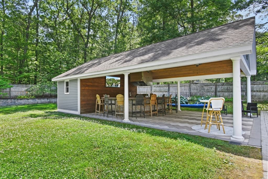 Single Family Residence at 145 Stonehill Road, East Longmeadow MA 01028, East Longmeadow, photo 27 of 42