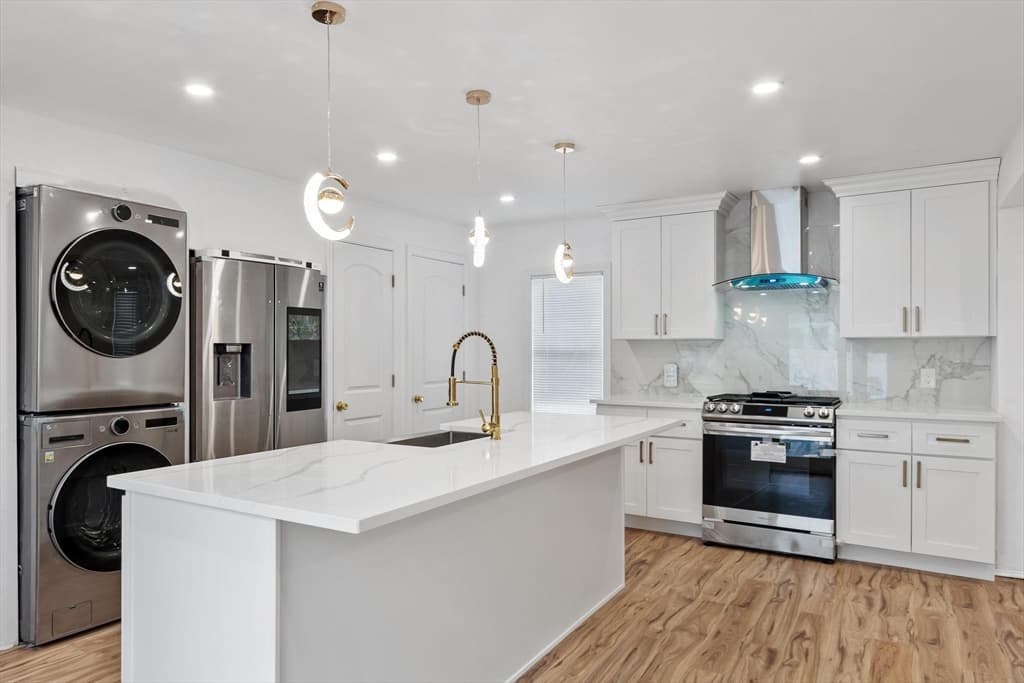 5 Oceanview St, Winthrop MA 02152