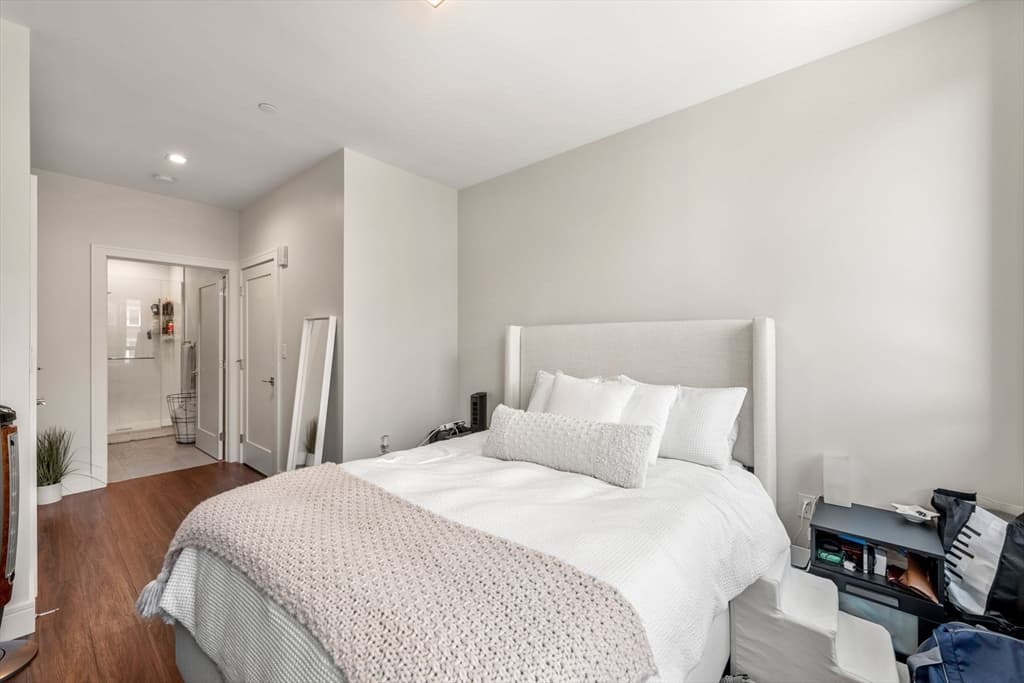 Condominium at 99 Sumner St # 310, Boston MA 02128, Boston, photo 8 of 18