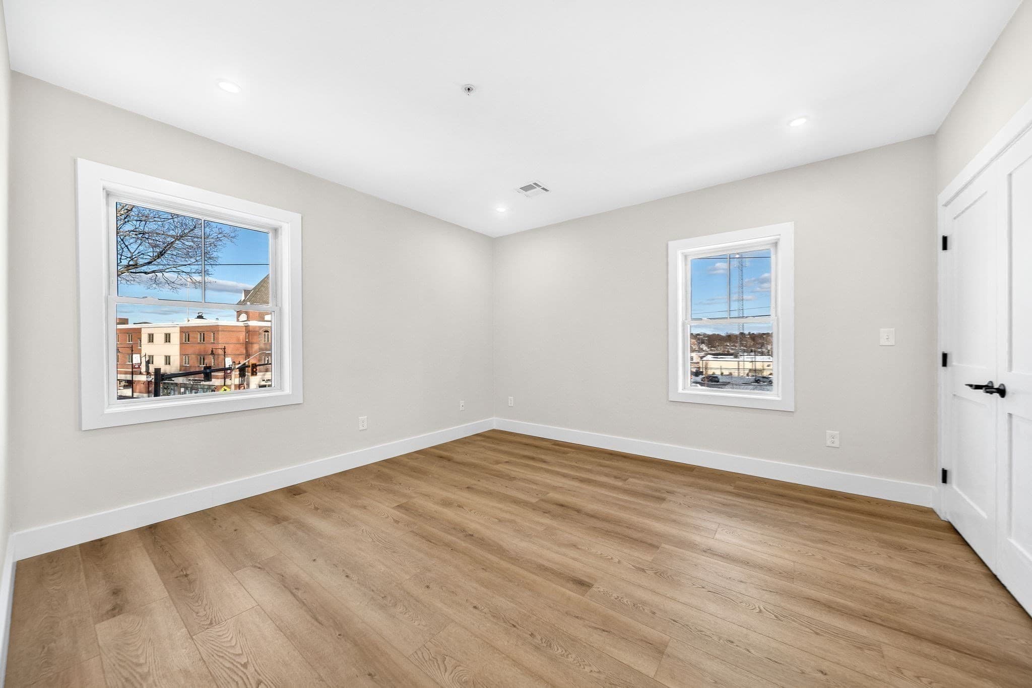 Condominium at 441 Washington St # 305, Dedham MA 02026, photo 7 of 21