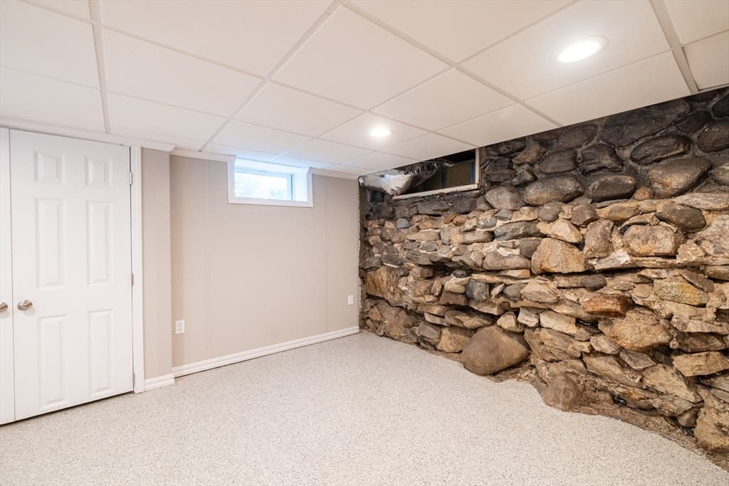 15 Geneva Rd, Andover MA 01810 photo 20