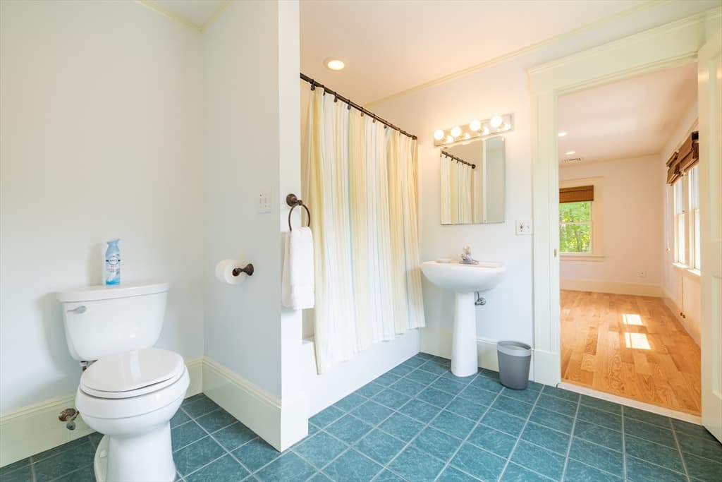 15 Geneva Rd, Andover MA 01810 photo 24