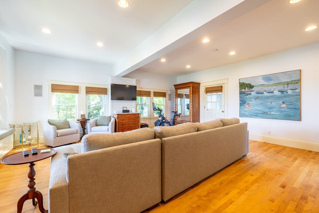 15 Geneva Rd, Andover MA 01810 photo 8