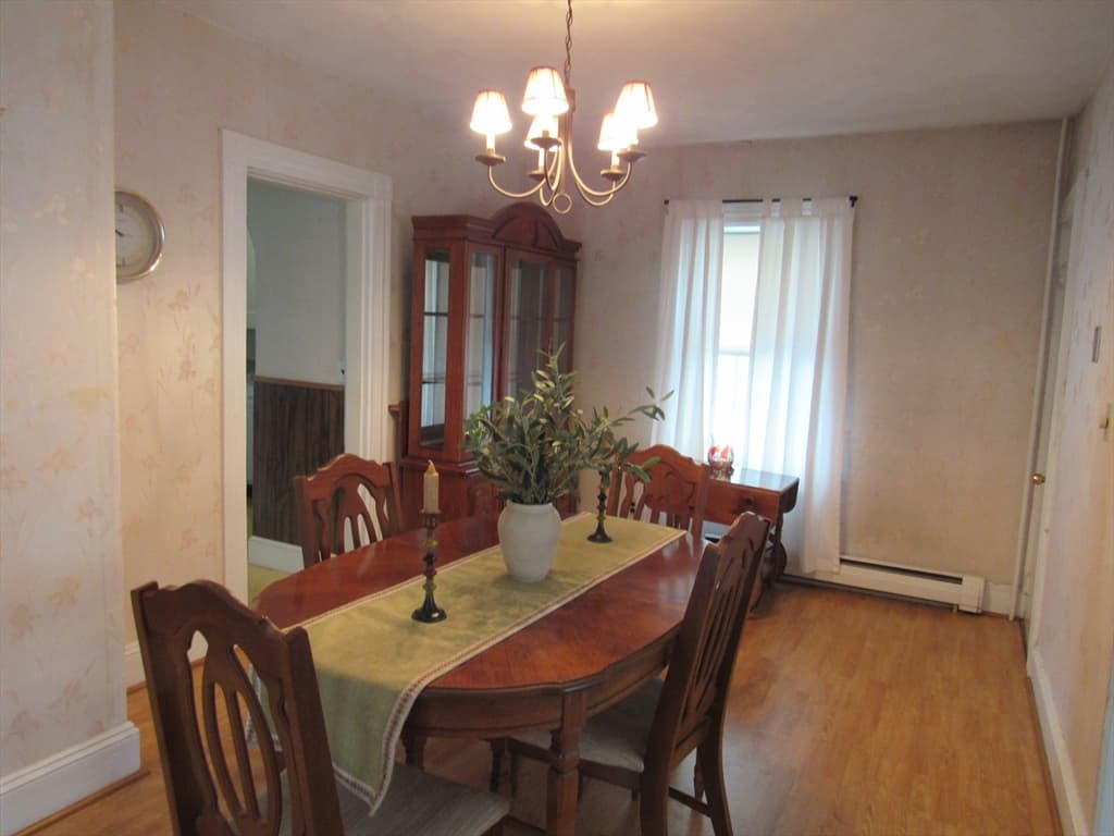 Single Family Residence at 260 Newbury Ave, Quincy MA 02171, photo 7 of 23