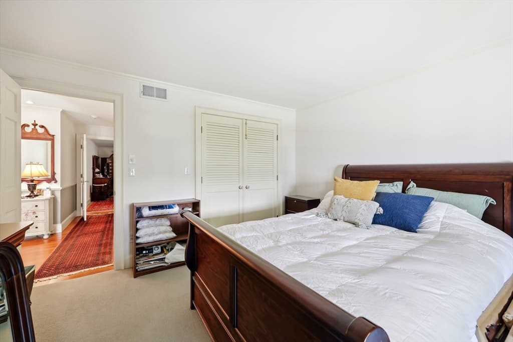 Condominium at 306 Country Side Rd # 306, Greenfield MA 01301, Greenfield, photo 15 of 24