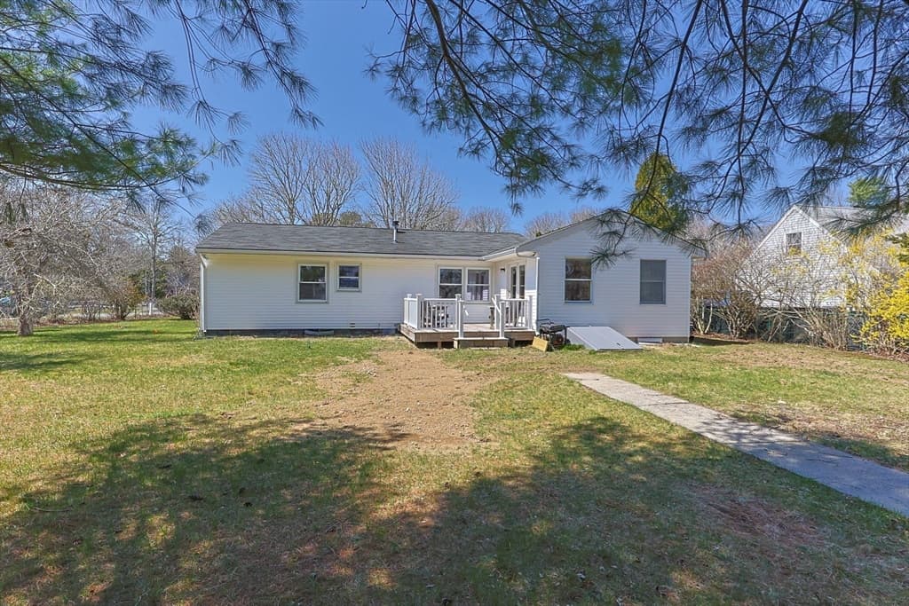 74 Grace Ct, Falmouth MA 02536 photo 28