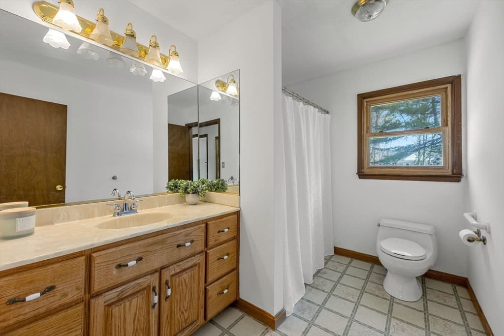 74 Grace Ct, Falmouth MA 02536 photo 20