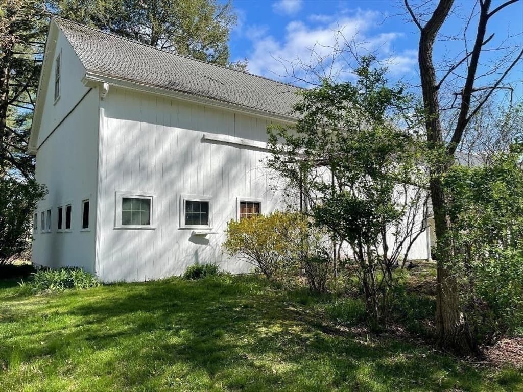 6 Church St, West Boylston MA 01583 photo 4