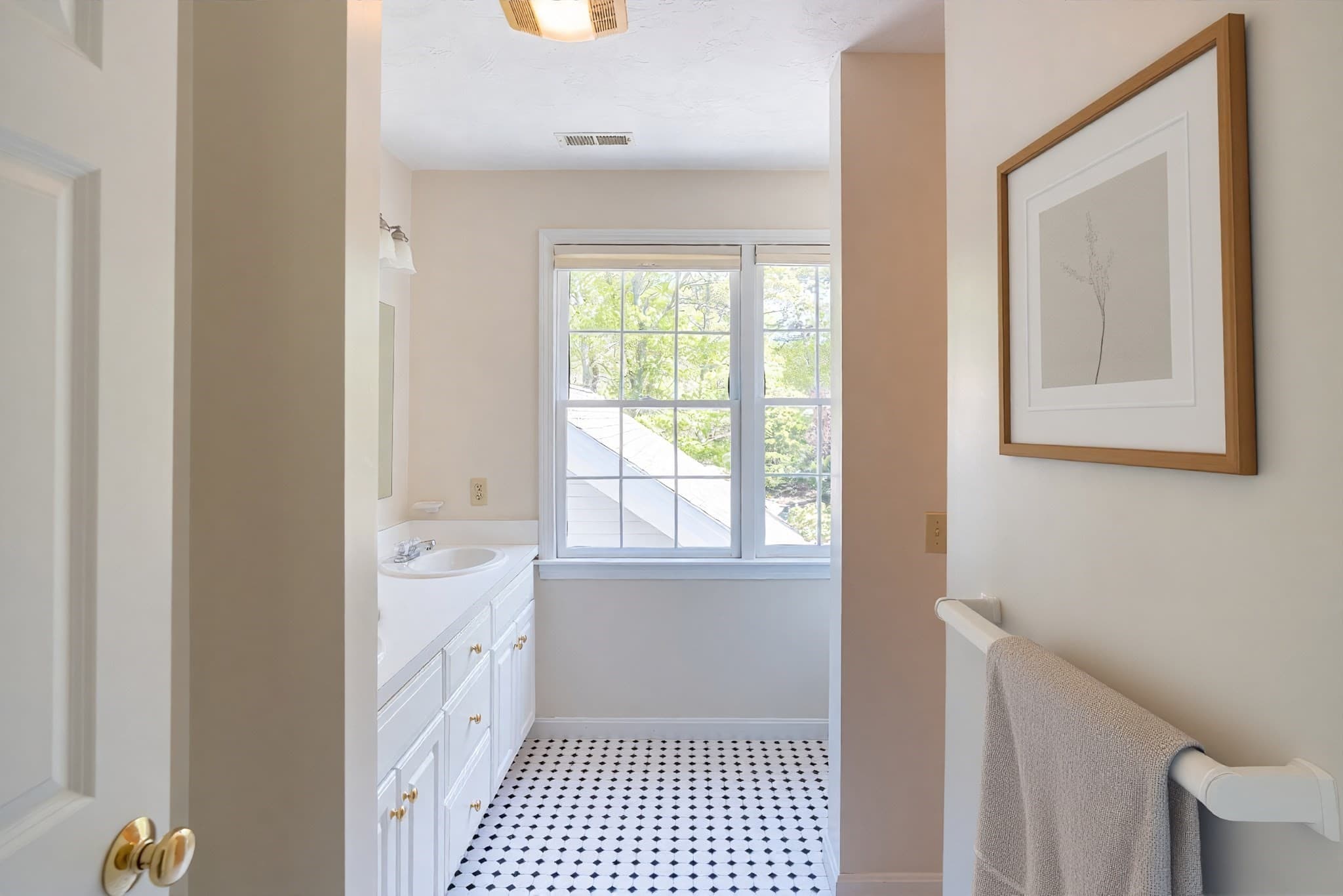 Condominium at 261 Sandpiper Lane # 12, Tisbury MA 02539, photo 17 of 31