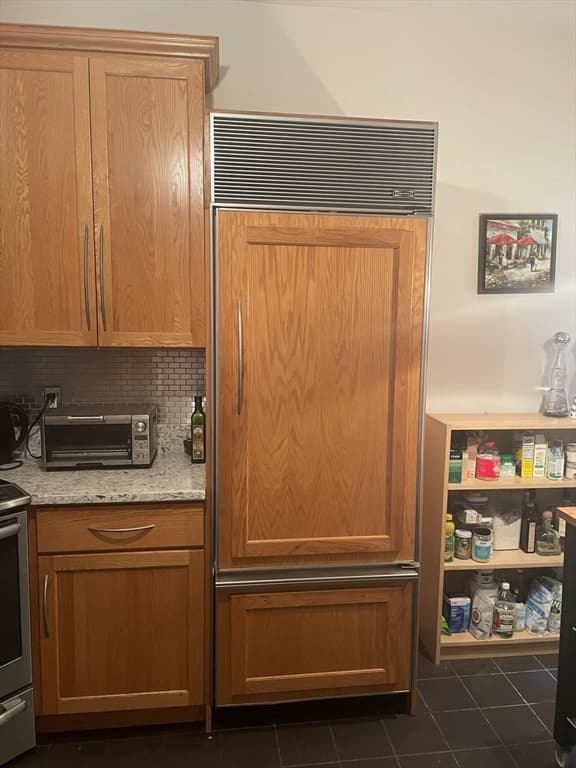 Condominium at 162 Endicott Street # 2, Boston MA 02113, photo 8 of 22