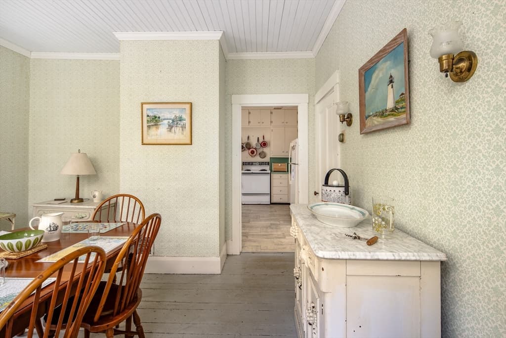 37 Neds Point Rd, Mattapoisett MA 02739 photo 20